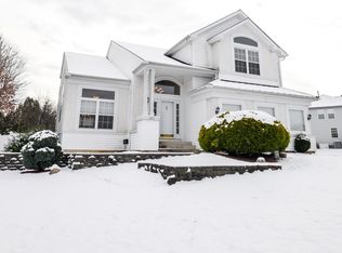 101 Ashford Ct, Chalfont, PA 18914