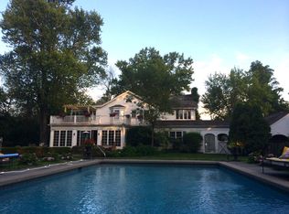 450 W Deerpath, Lake Forest, IL 60045