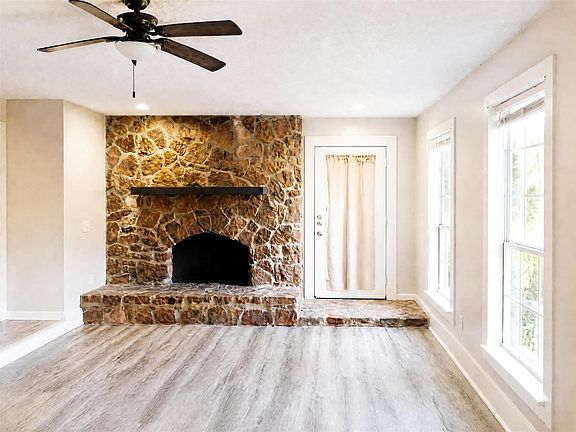 4th image of 17805 Villa Way Dr