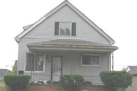 2nd image of 7100 Tappan St