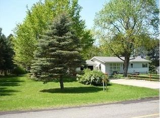 42004 27th St, Mattawan, MI 49071