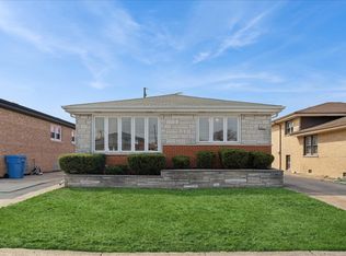 8012 S Kedvale Ave, Chicago, IL 60652