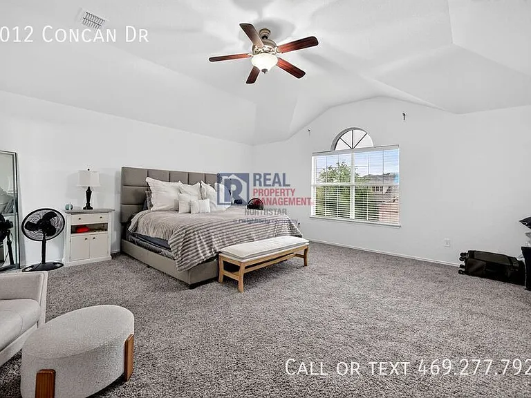 1012 Concan Dr — Photo 14