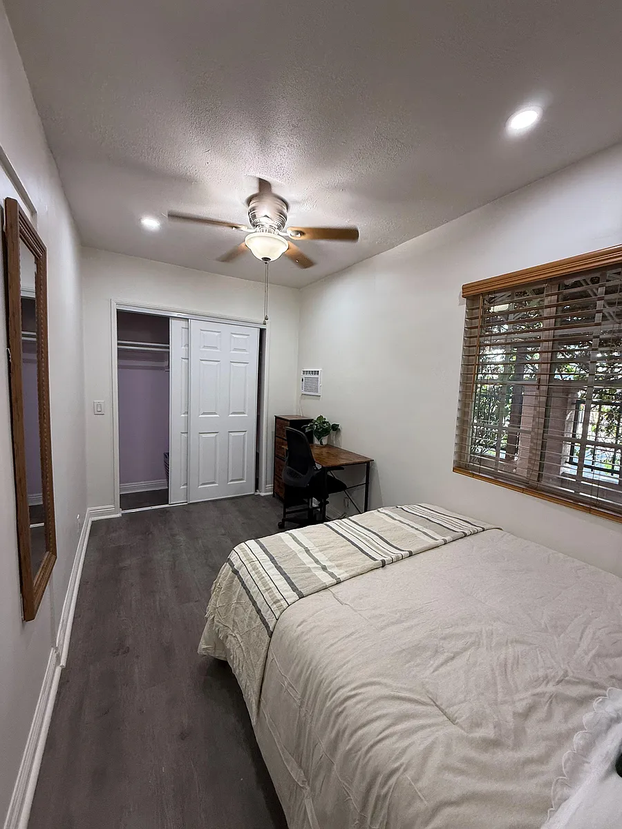 Purple Room - Filmore St