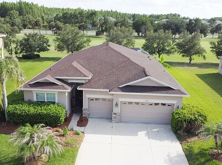 10525 Palm Cove Ave — Photo 3