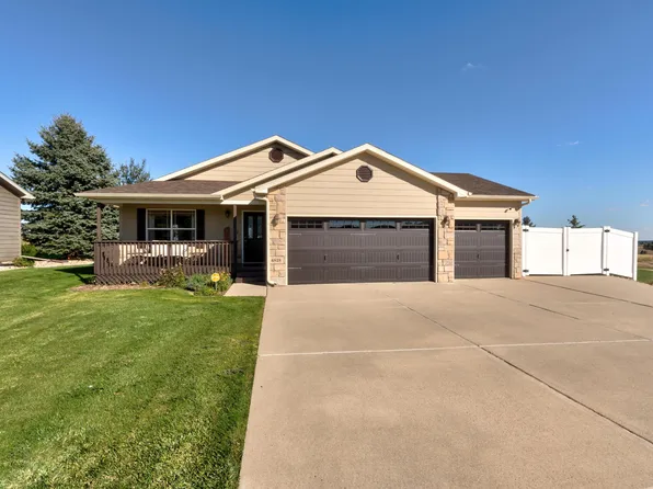 6838 Sahalee Dr, Rapid City, SD 57702