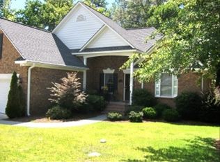 400 Pinewood Cottage Ln, Blythewood, SC 29016