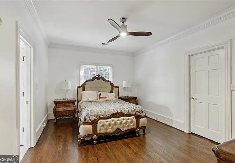 2760 Carmon On Wesley NW — Photo 25