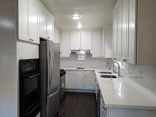 2nd image of 823 N Alta Vista Blvd