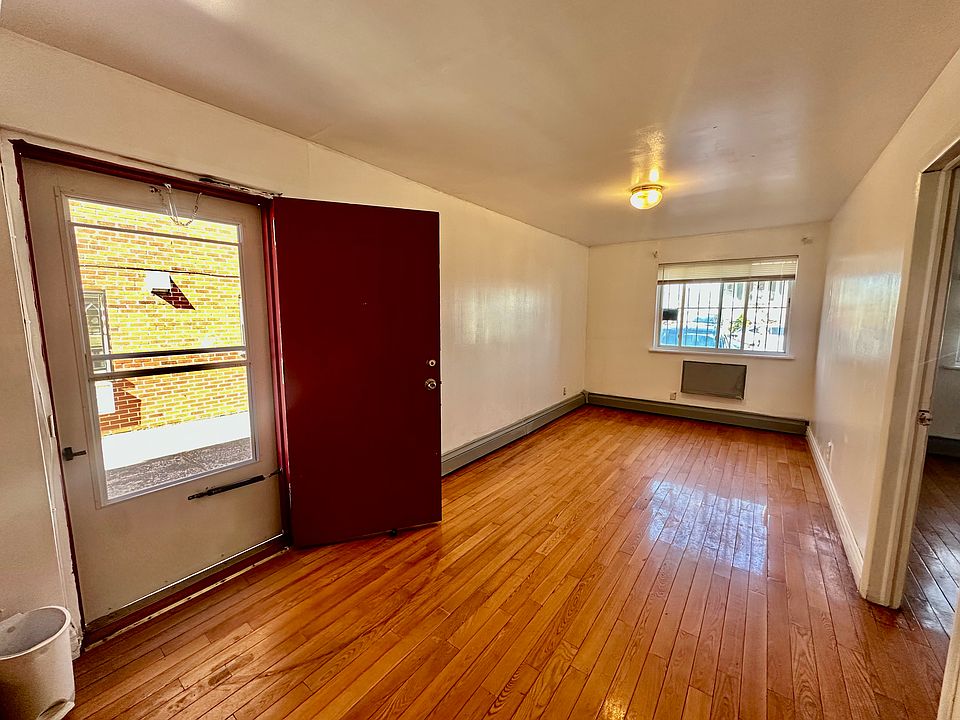1st image of 3256 61st St APT 1