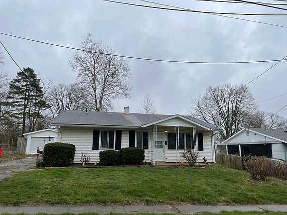 3rd image of 9866 Norcrest Dr #1