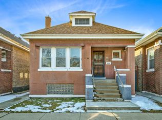 5620 S Albany Ave, Chicago, IL 60629