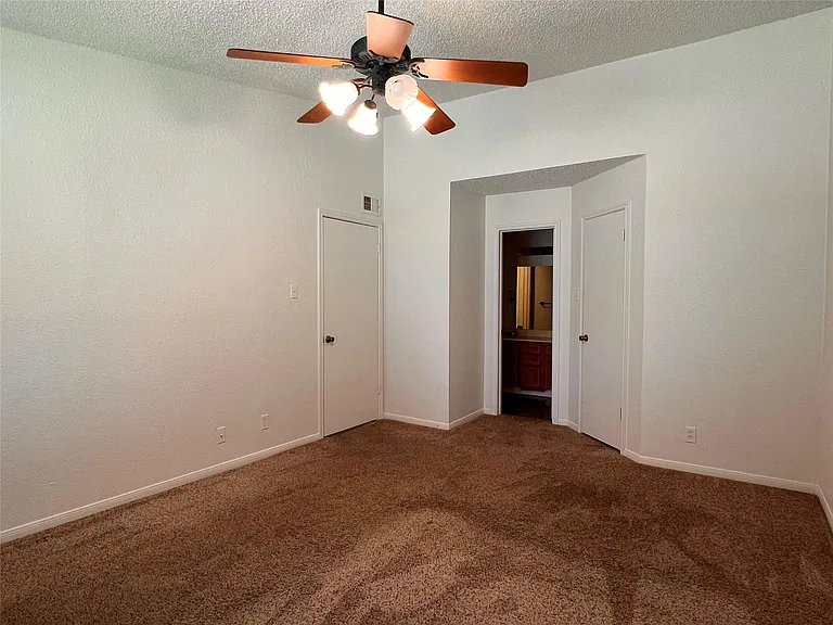 1601 Faro Dr #1304 — Photo 10