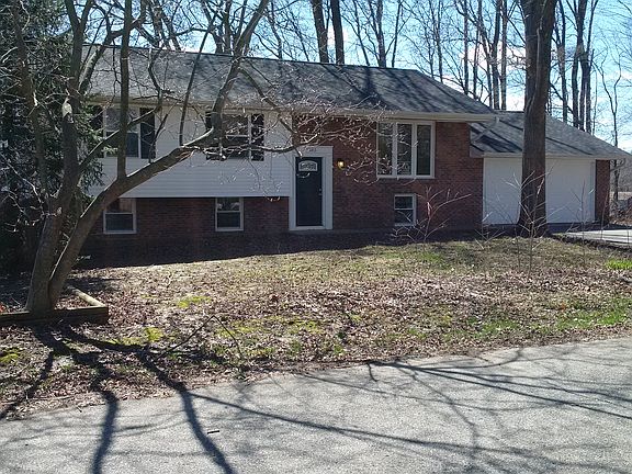3rd image of 2385 W Glenwood Dr