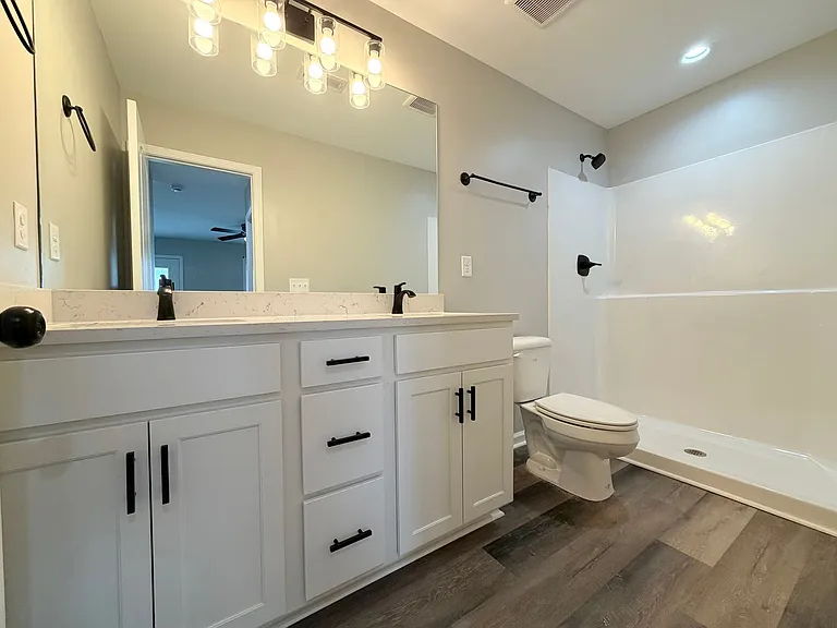 7020 Caravan Dr — Photo 15