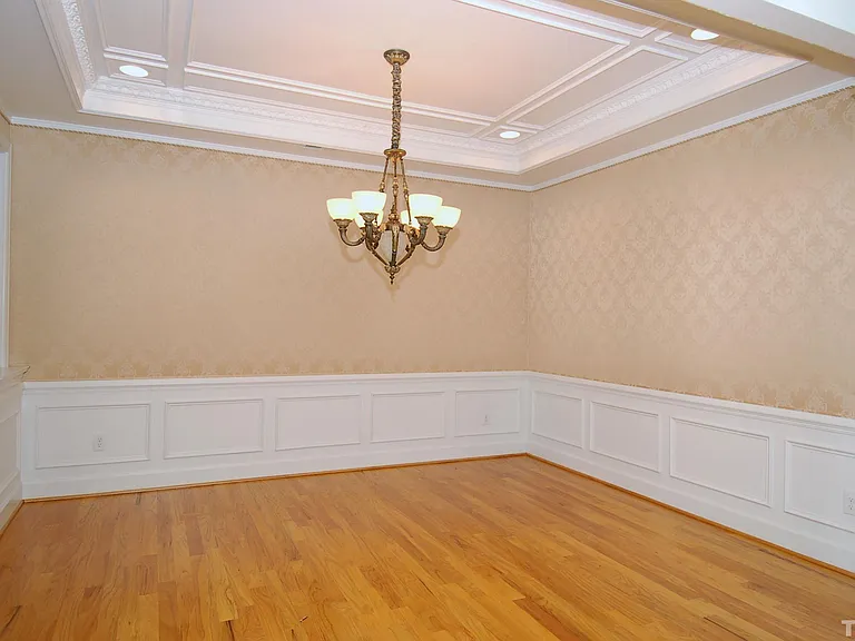 3611 Lion Ridge Ct — Photo 7