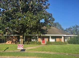 907 Omega Dr Lafayette LA 70506 MLS 24001086 Zillow