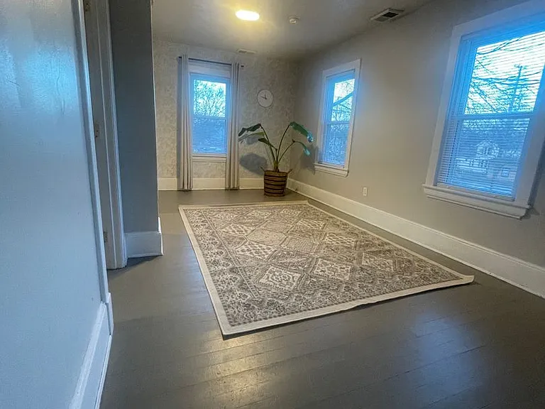 850 Fulton St W — Photo 9