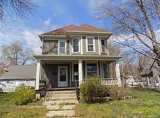511 E College Ave, Greenville, IL