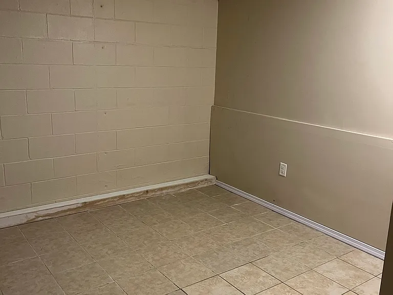 1826 W Winnebago Dr — Photo 18