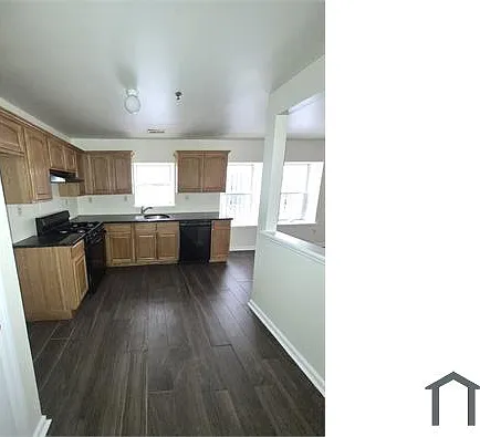 115 Leslie St #1 — Photo 7