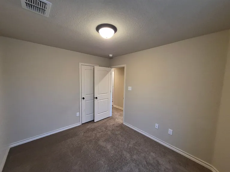 7014 Lakeview Dr #102 — Photo 22
