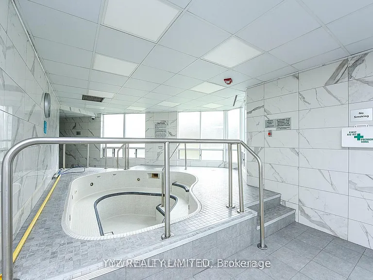 1101 Steeles Ave W #1602 — Photo 21