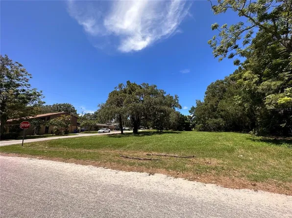 9400 Eastfield Rd #15, Thonotosassa, FL 33592