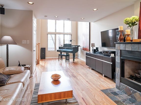 4th image of 220 Des Plaines Ave Unit D