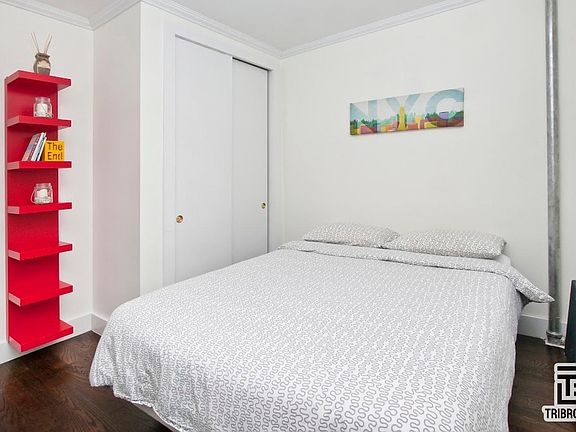 2nd image of 349 E 109th St #4B