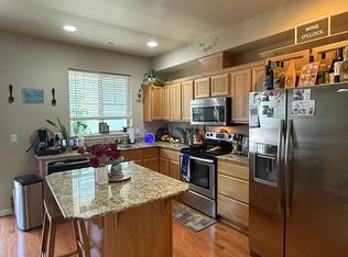 241 Cherry Bark Ln, Medford, OR 97501