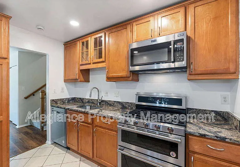 6610 Bowie Dr — Photo 11