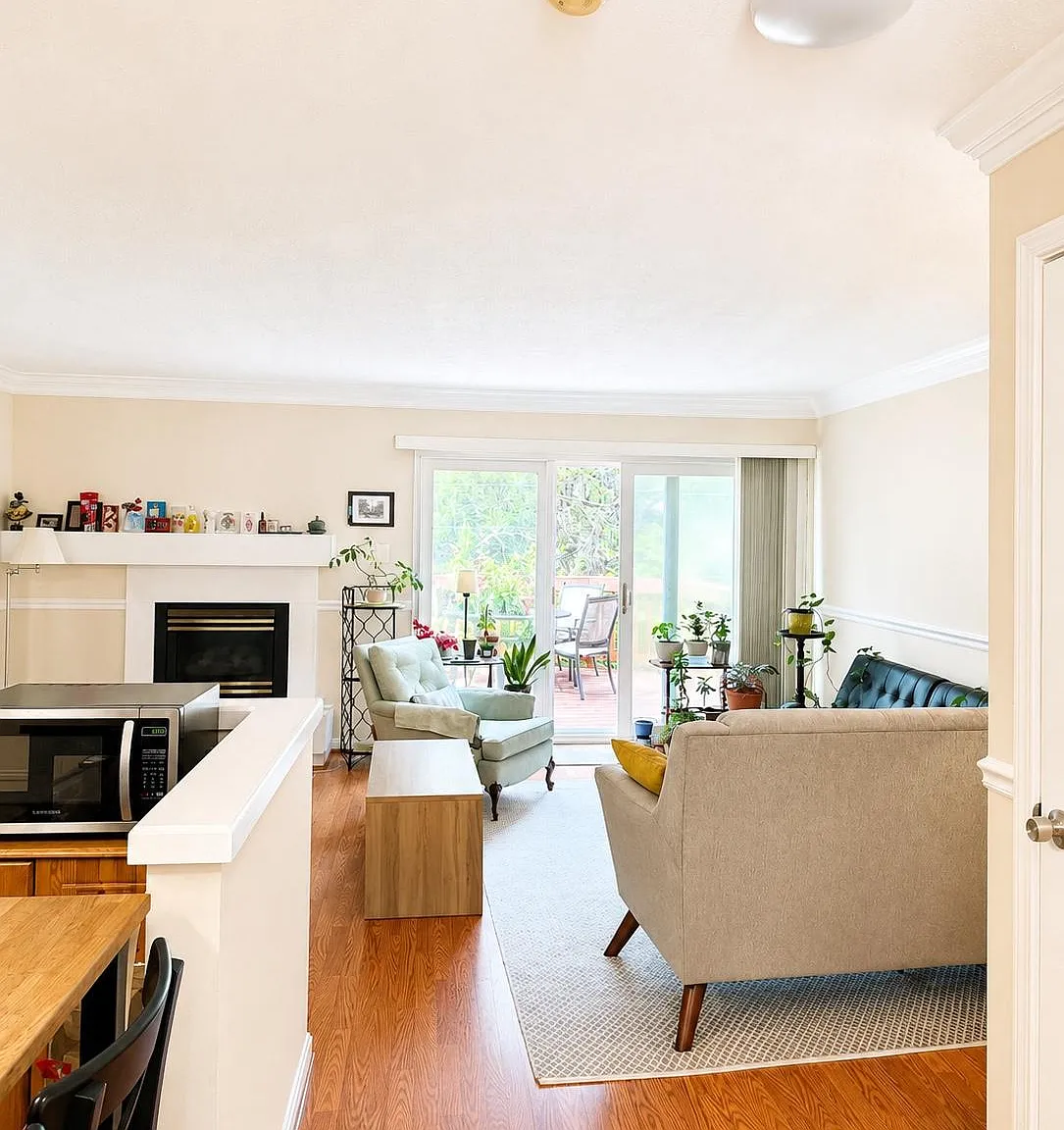 2 bed, 3.5 bath, 1313 sqft, $2,800 — Photo 4