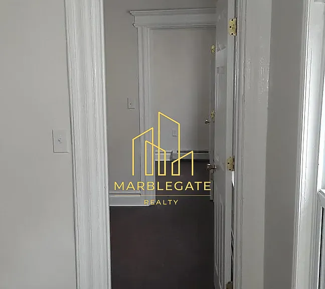249 Amherst St #11R — Photo 8