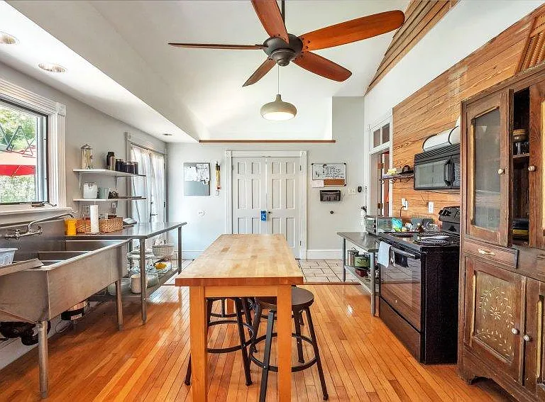 602 Louisa St #B — Photo 13