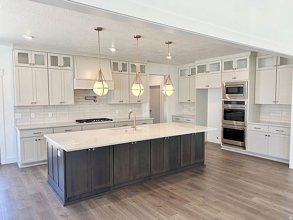 2nd image of 11487 S Markfield Way W #1-122