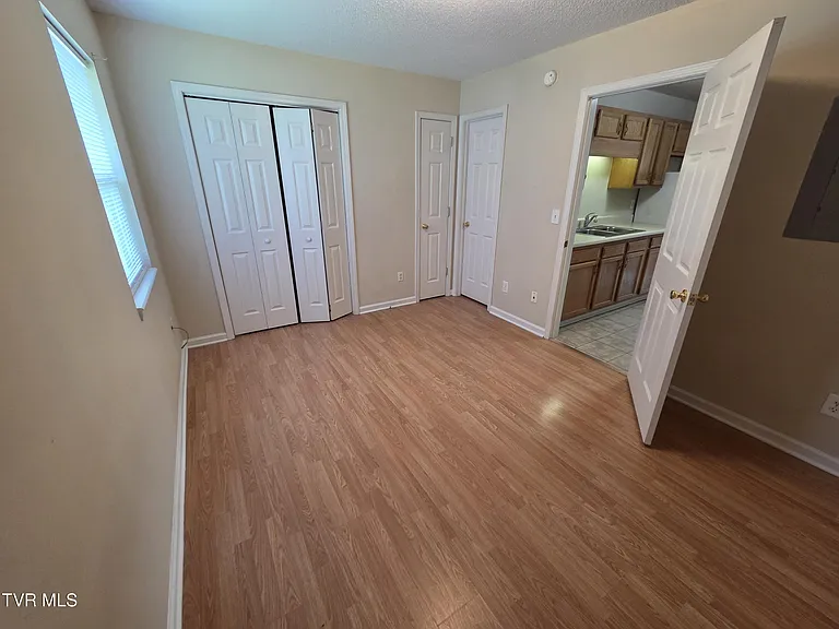 2812 Plymouth Rd #19 — Photo 10
