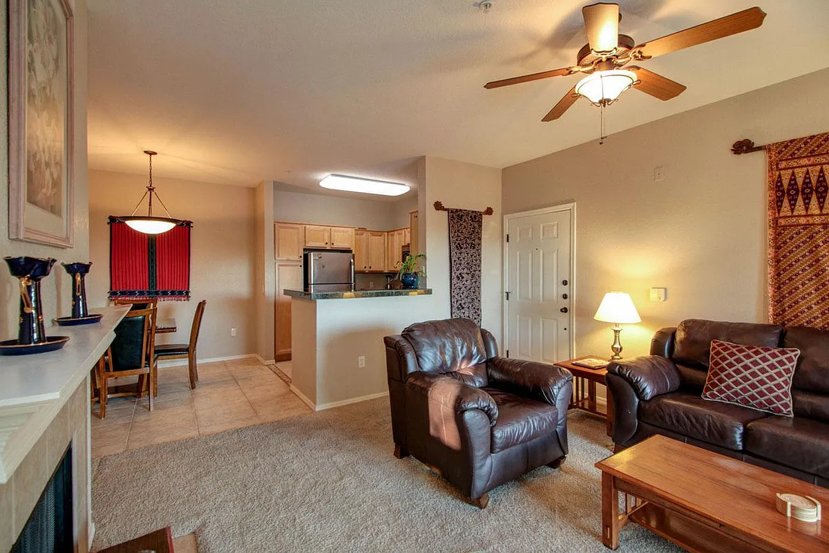 Building Photo - 1500 E Pusch Wilderness Dr #17203