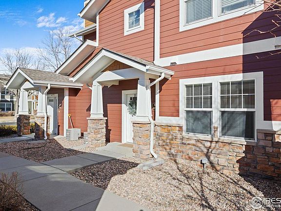 2nd image of 2433 Owens Ave #104