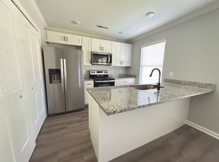 148 Pine Hill Dr, Rossville, GA 30741