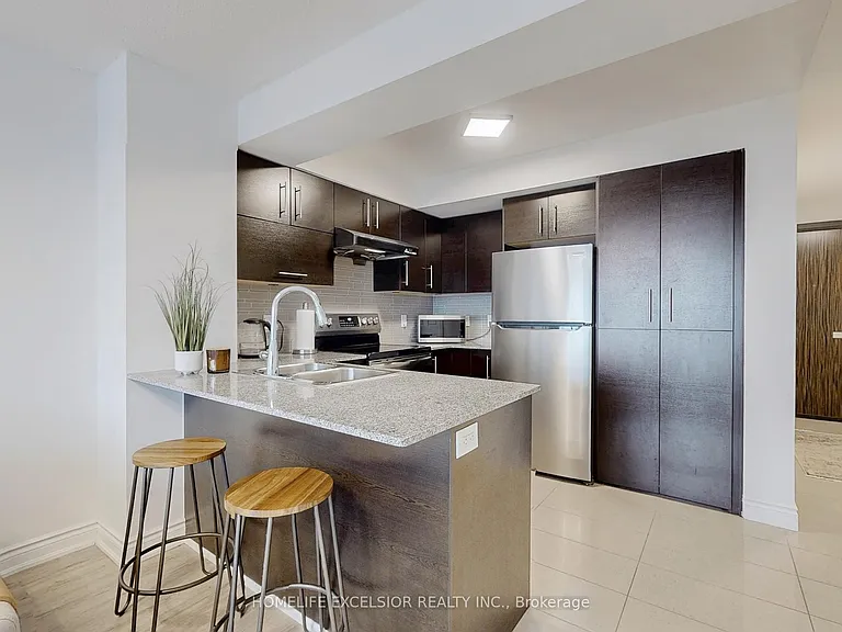 273 S Park Rd #1018 — Photo 7