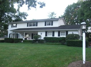 891 Litchfield Ct, Columbus, OH 43235