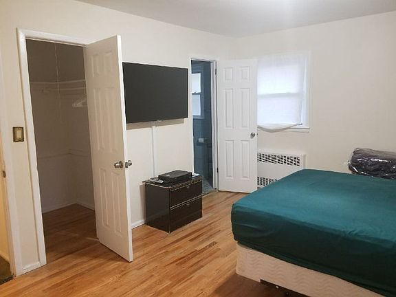 3rd image of 29 Balsam Dr