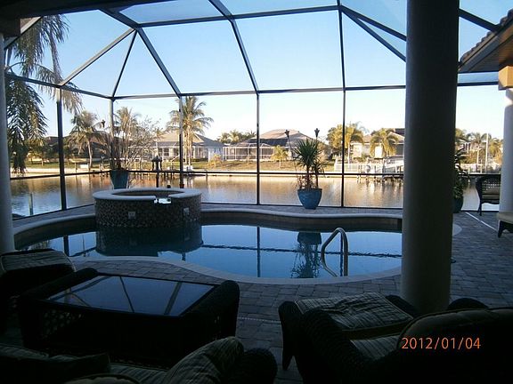 3rd image of 2545 SW 38th St