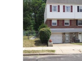 8239 Winthrop St, Philadelphia, PA 19136