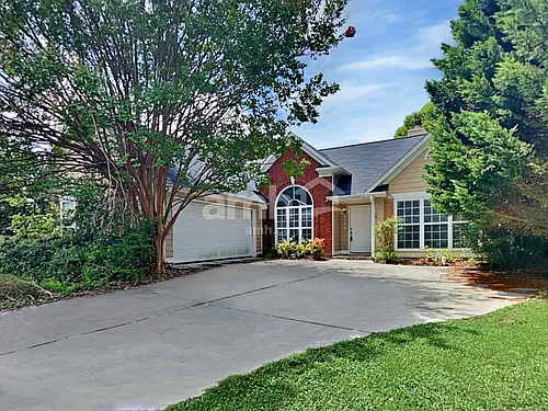 2740 Avalon Meadows Ln Photo 1