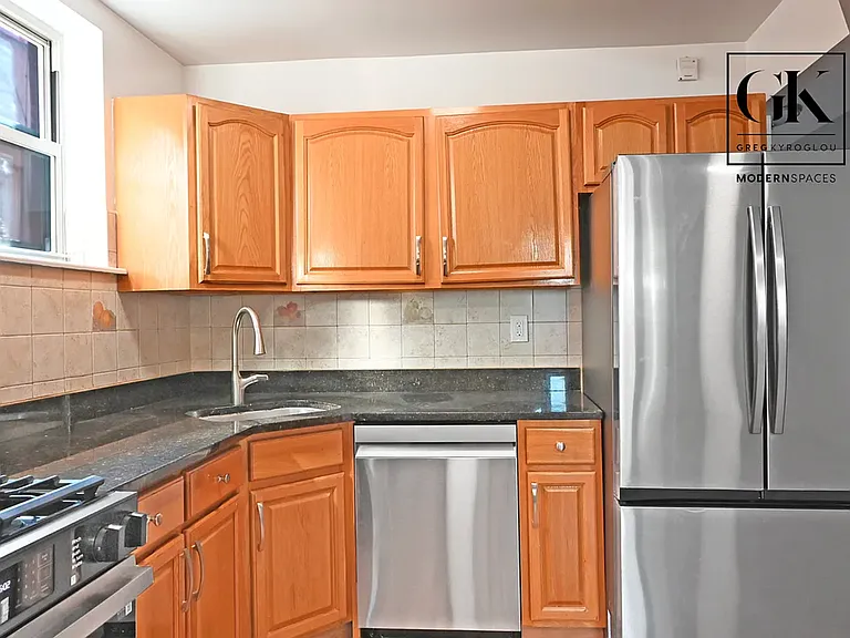 25-24 45th St #2A — Photo 7