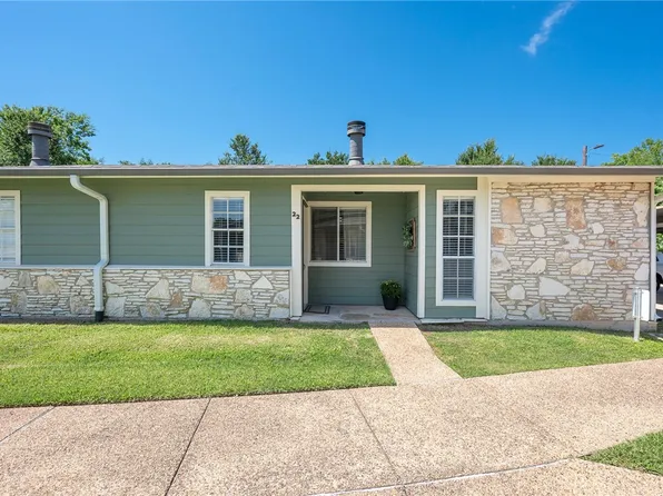 2800 Longmire Dr APT 22, College Station, TX 77845