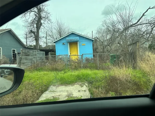 303 E 38th St, Houston, TX 77018