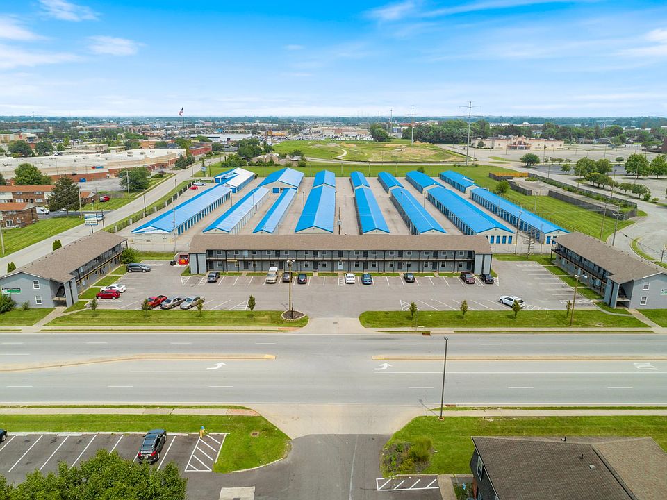 Flats at Greentree 1632 Greentree Blvd Clarksville IN Zillow